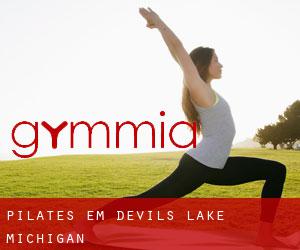 Pilates em Devils Lake (Michigan)
